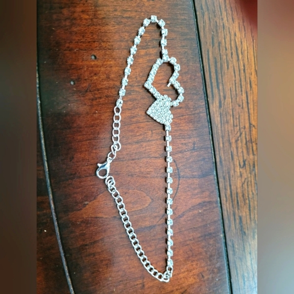 Elegant Silver Heart Pendant Anklet - Picture 1 of 2